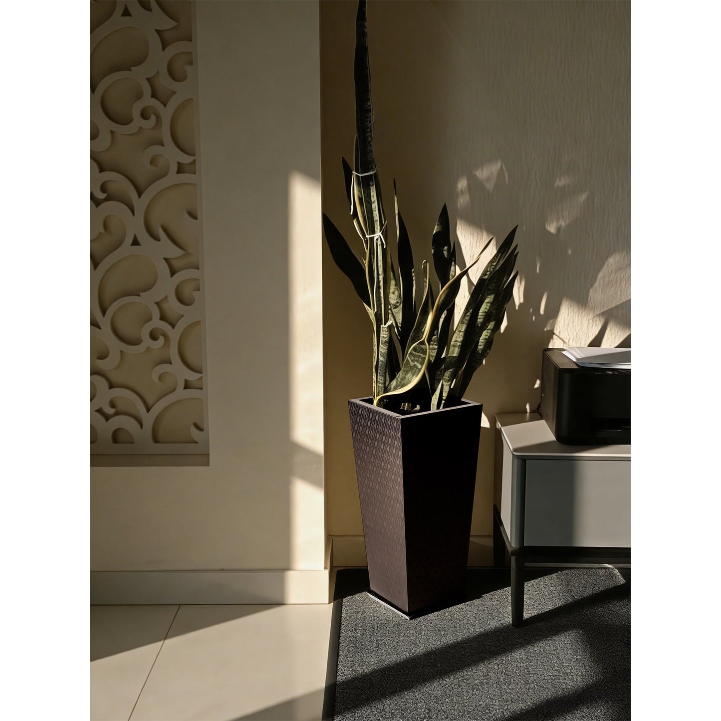 Luxury Tall Tapered Stainless Steel Mirrored Textured Decorative Planter 24H